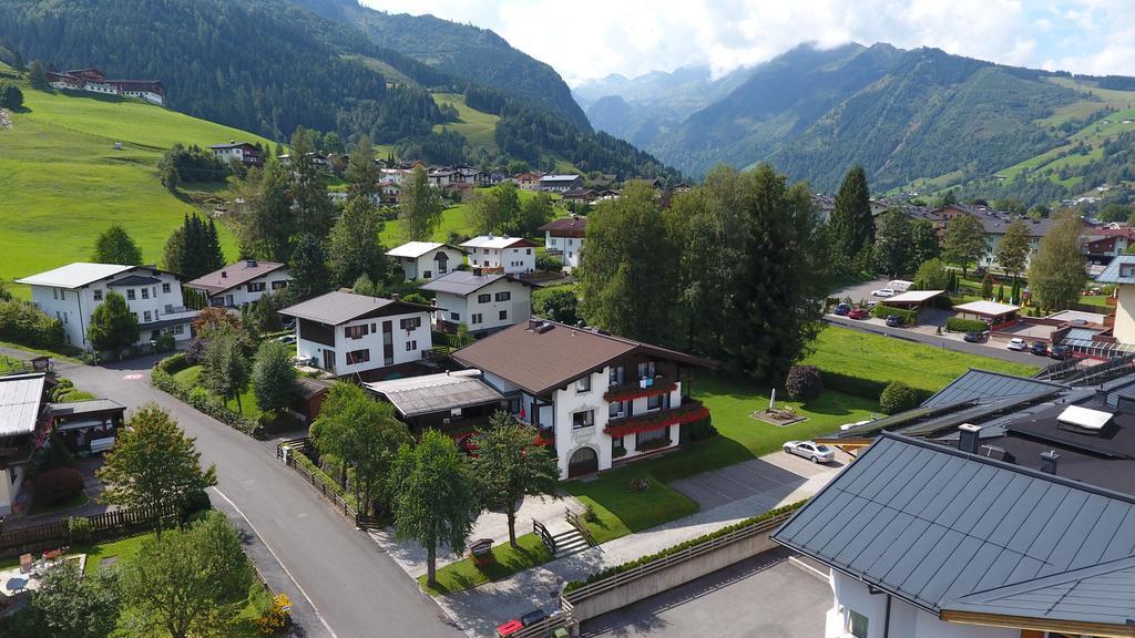 Johannahof Appartements Kaprun Exterior foto